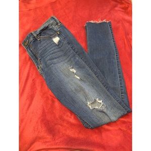 Hollister ripped jeans size 28/7R skinny jeans